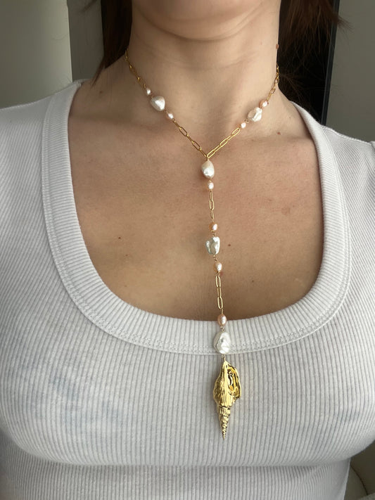 Aurelia Lariat
